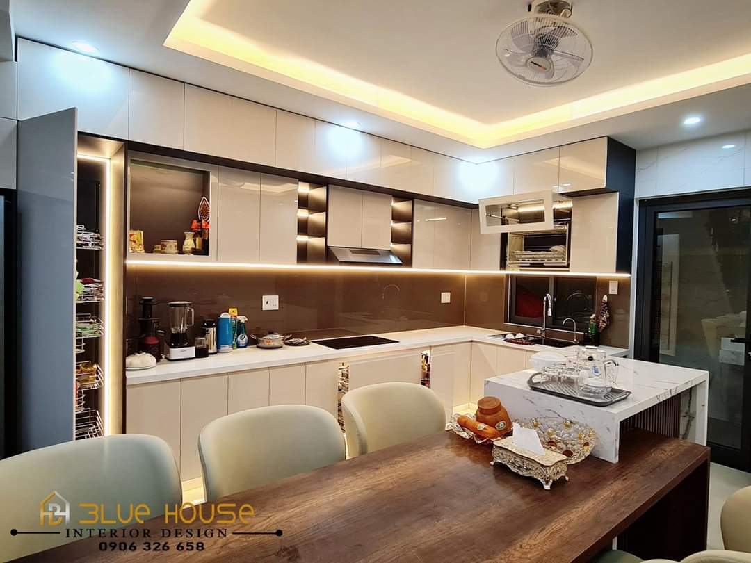 ngam-nhin-ve-dep-nha-pho-chi-trang-tai-tran-khat-chan-da-nang